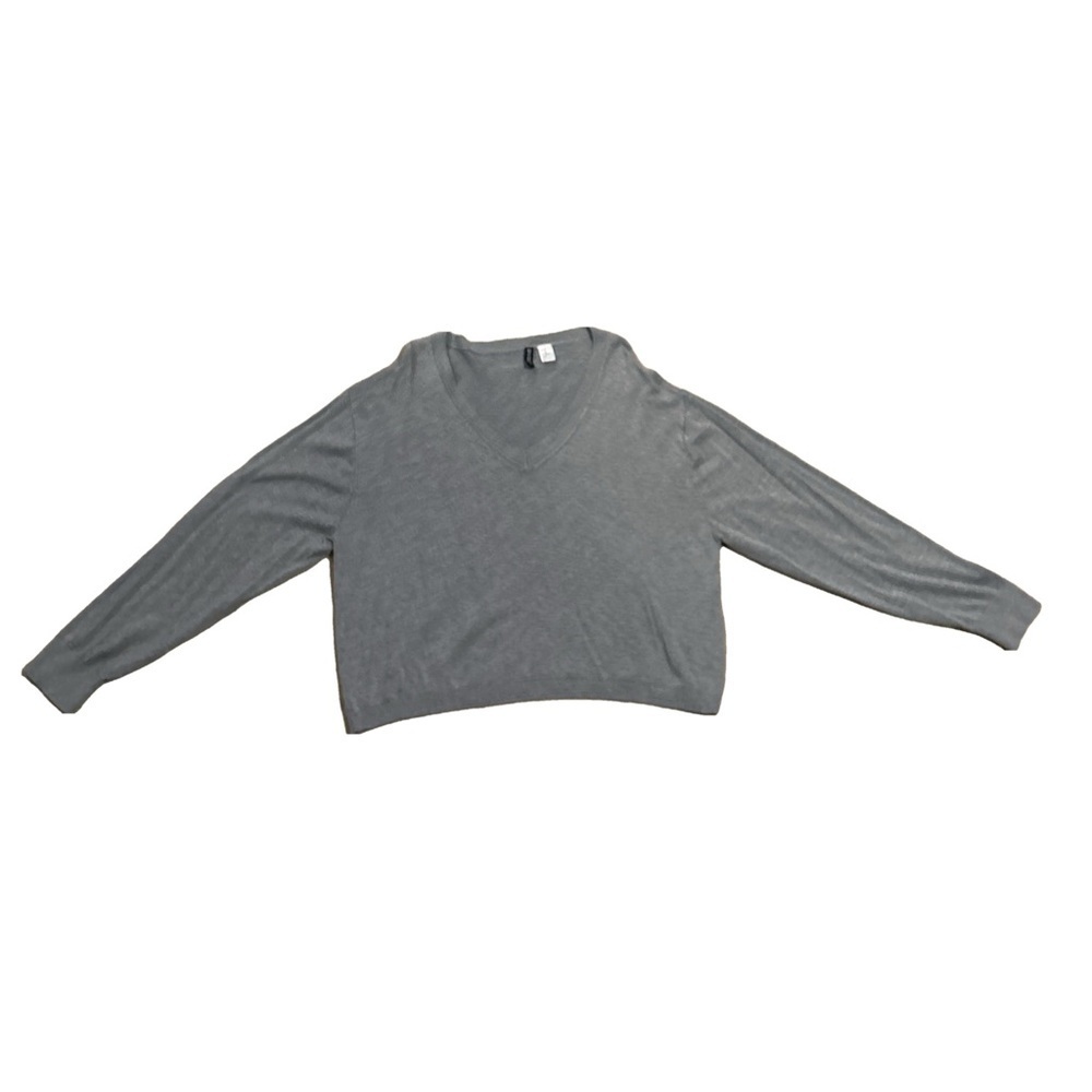 H&M Grey V-Neck Women's Sweater Size XL
